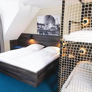 Familien-Zimmer